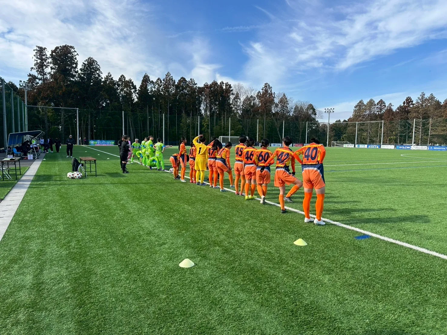 LINE_ALBUM_レディース写真_250416_15